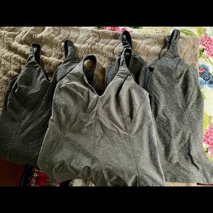 Lululemon bundle (4 tanks)